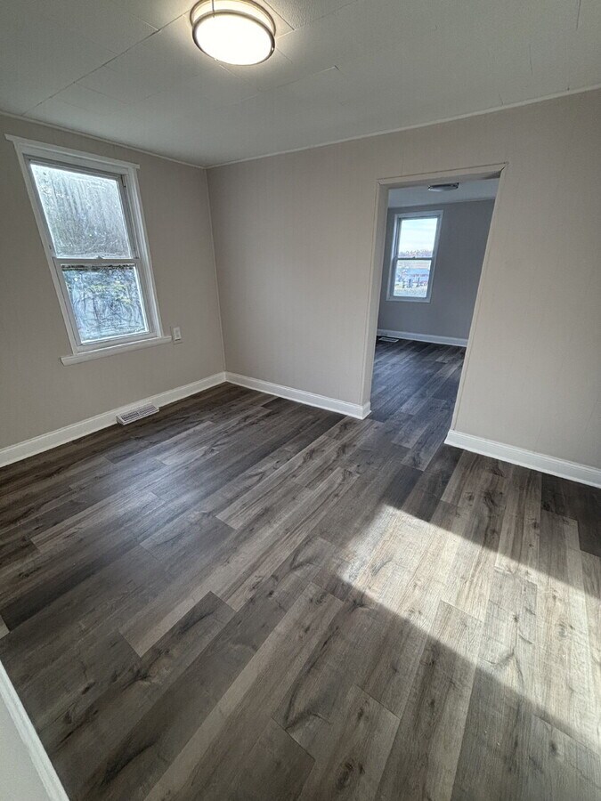 Photo - 2689 Strickhouser Rd