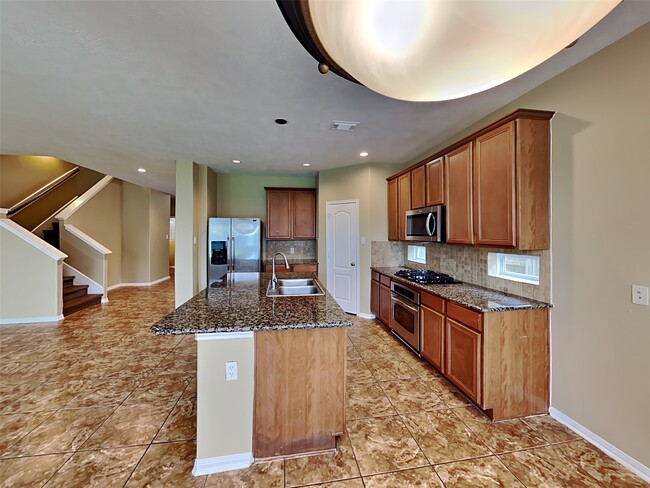 Photo - 5718 Emerald Brook Ln