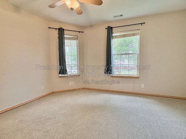 Photo - 500 E Sand Wedge Dr