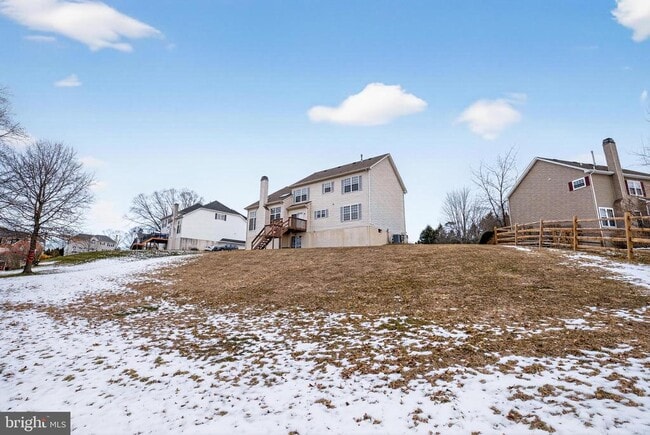 Photo - 2002 Archer Ct