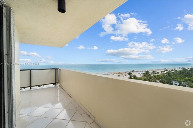 Building Photo - 1623 Collins Ave Unit PH1014 Rental