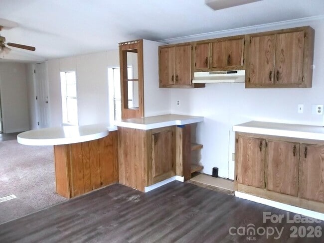 Photo - 146 Thornwood Ln