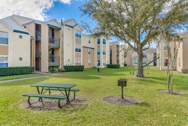 Academy at Waterford Lakes