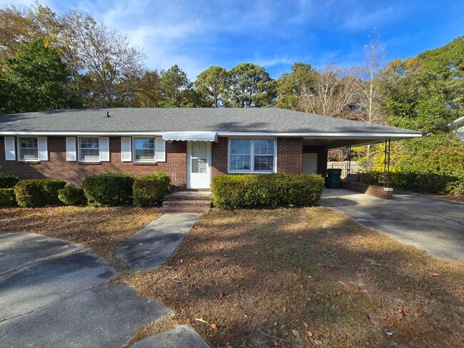 Building Photo - 1565 Jefferson Rd