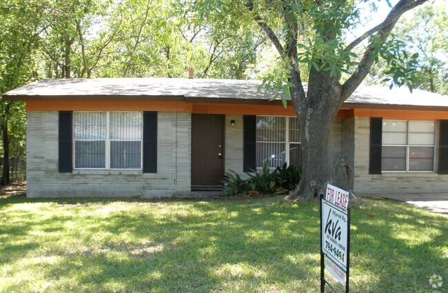 Building Photo - 3/1 in Central Austin Highland Neighborhoo... Rental