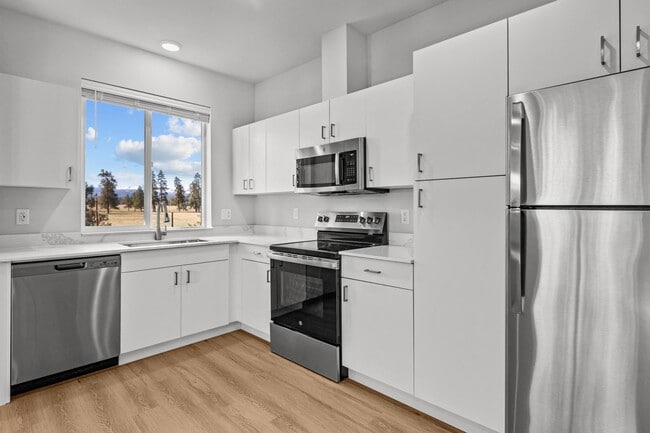 Building Photo - The Grove at Sunset Meadows Rental