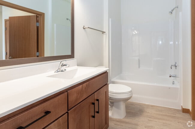 1BR, 1BA - 691SF