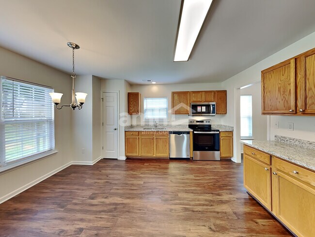Photo - 1420 Jabbok Pl NW