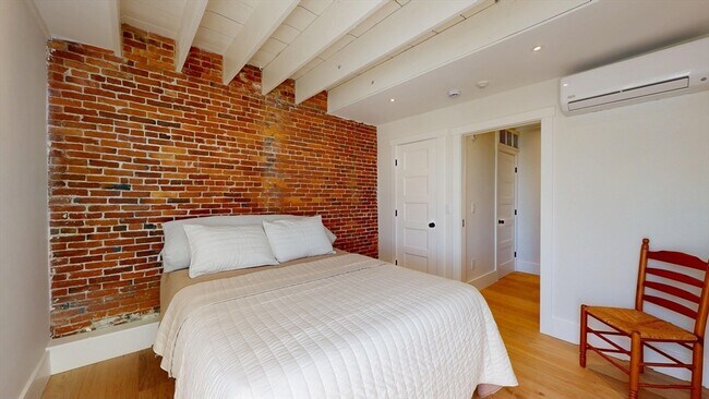 Photo - 1 Liberty St Unit 4