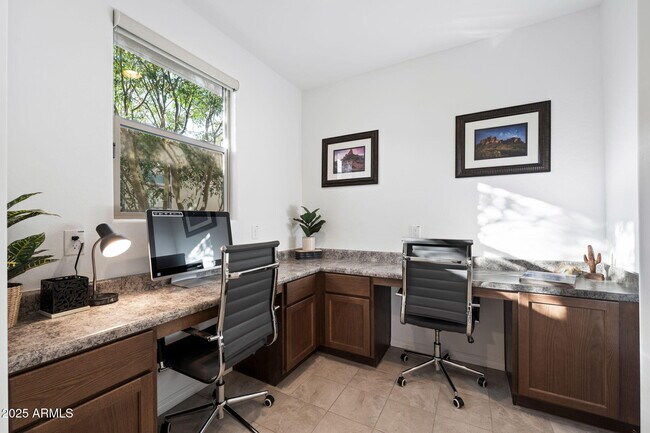 Photo - 678 E Cobble Stone Dr
