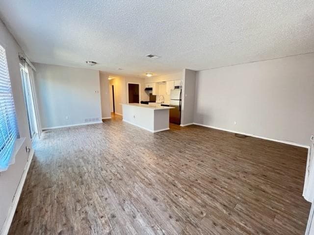 Photo - 8928 Greenmound Ave