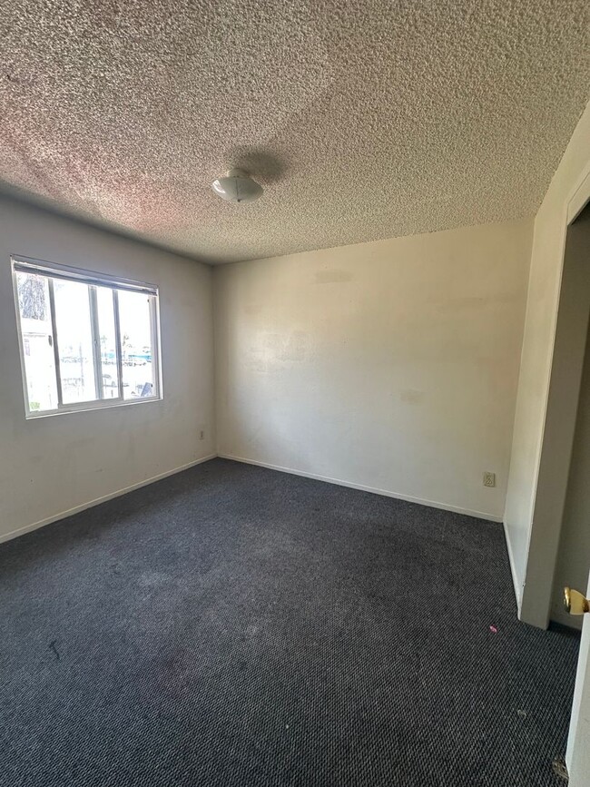 Photo - 128 White Ln Unit 128 White Lane #2