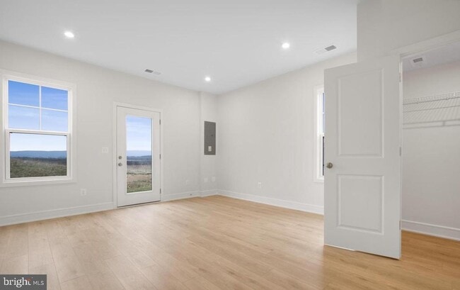 Building Photo - 129 Checkerspot Wy