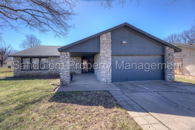 For Lease | Owasso | $1600/mo | Available ... - For Lease | Owasso | $1600/mo | Available ... House