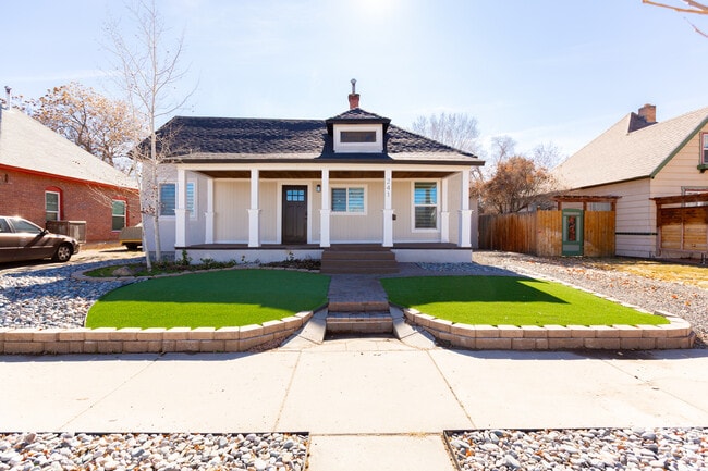 Photo - 241 Gunnison Ave