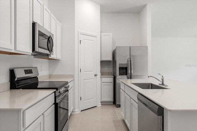 Photo - 1377 Loxley Trl