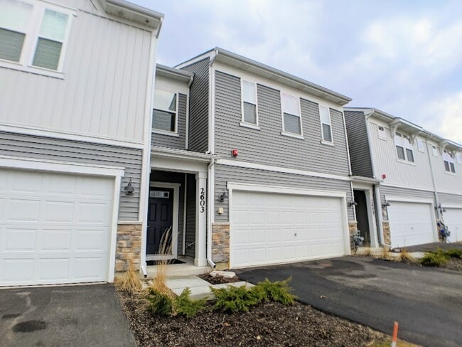 Building Photo - 2603 Geranium Way