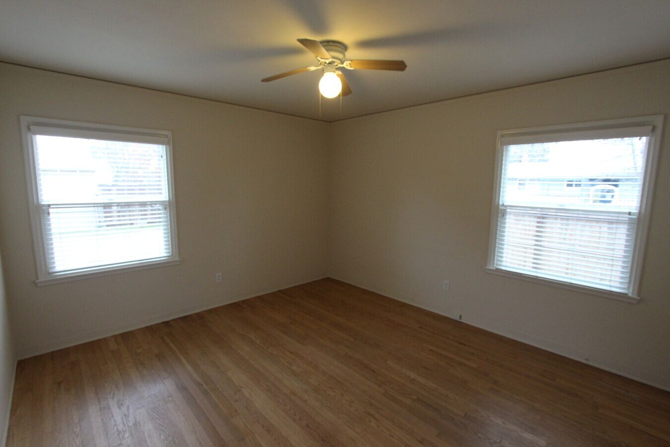 Photo - 4 E Dayton Ave