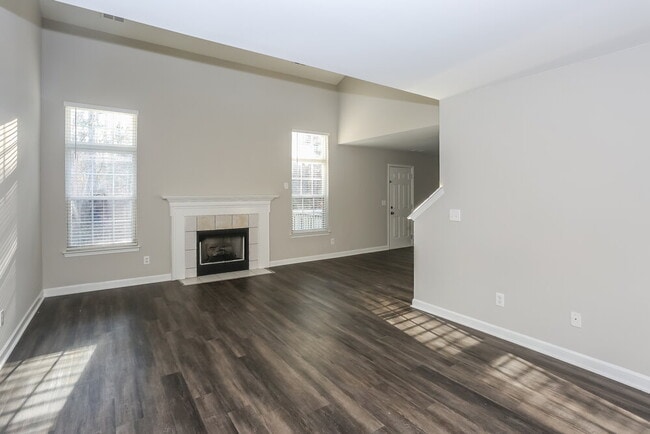 Photo - 2535 Captains Watch Rd NE