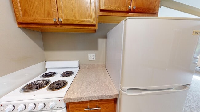 Photo - 3030 Commercial Ave Unit 3034-6
