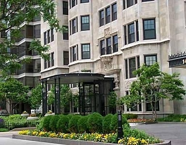 1420 N Lake Shore Drive - 1420 N Lake Shore Drive Apartments