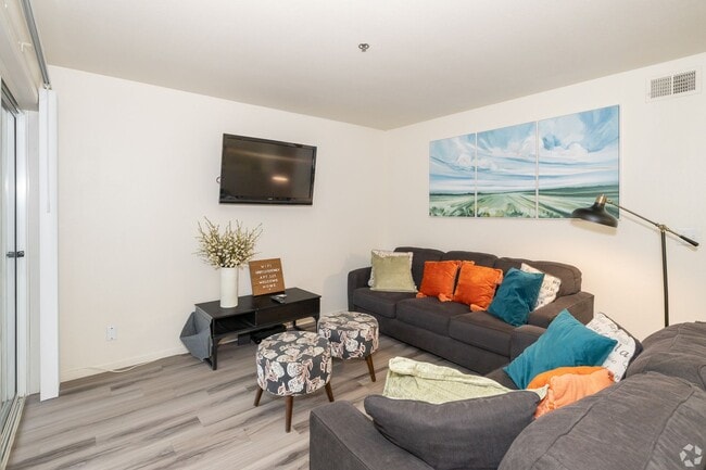 Greystone Apartments & Townhomes