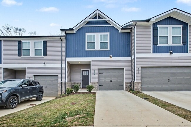 Building Photo - 1682 Denali Dr