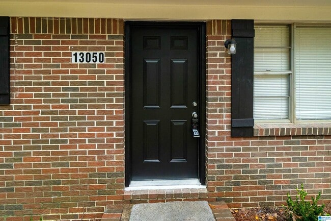 Photo - 13050 Alpine Cir