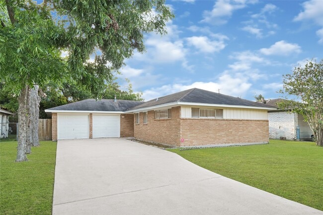 Building Photo - 957 Kerry Dr Rental