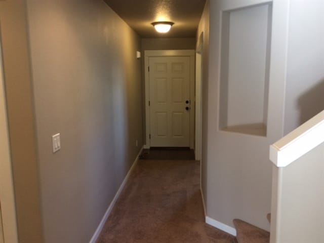 Photo - 468 Tulip Ave