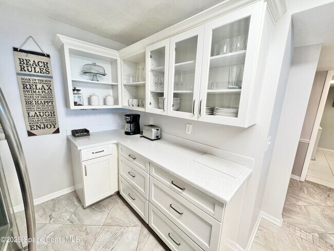 Photo - 425 Buchanan Ave Unit 406