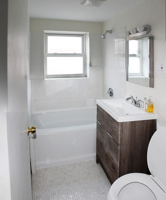 Photo - 57 Colborne Rd Unit 3