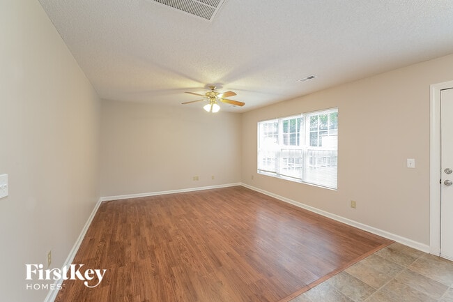 629 Nova Ave