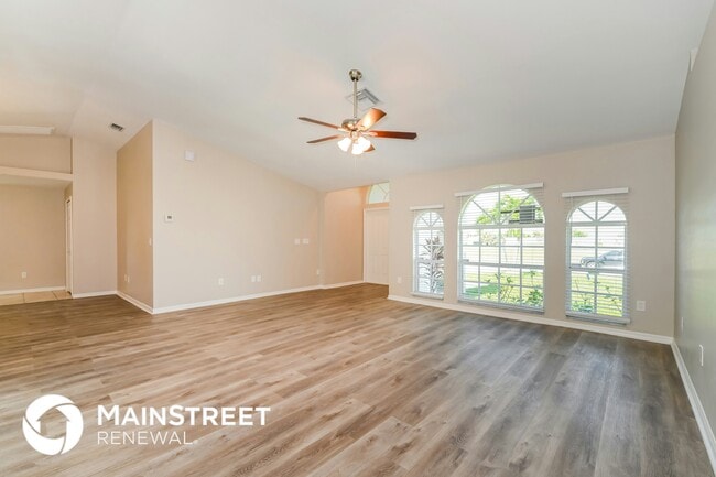 Photo - 2929 SW 7th Pl