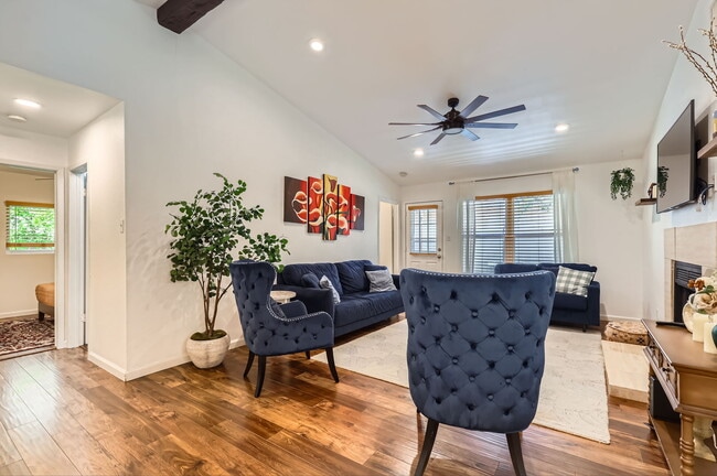 Photo - 13910 Merseyside Dr House