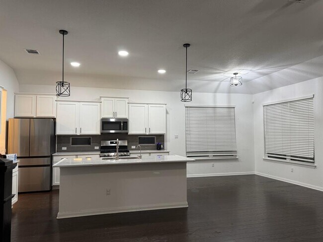 Photo - 160 Venti Cove