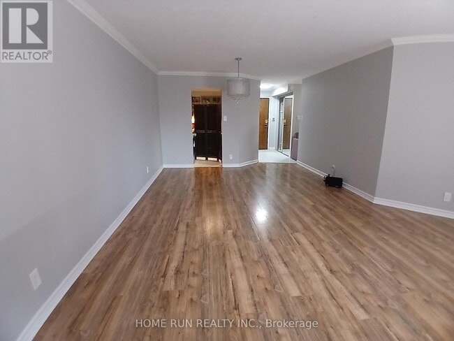 Photo - 151 Bay St Unité 104