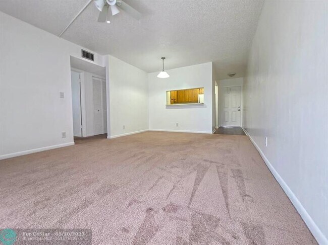 Photo - 11434 NW 45th St