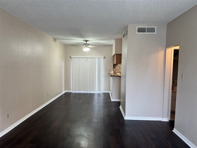 3600 Jeanetta St