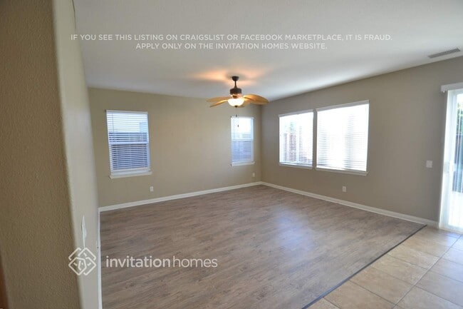 Photo - 32626 Spun Cotton Dr