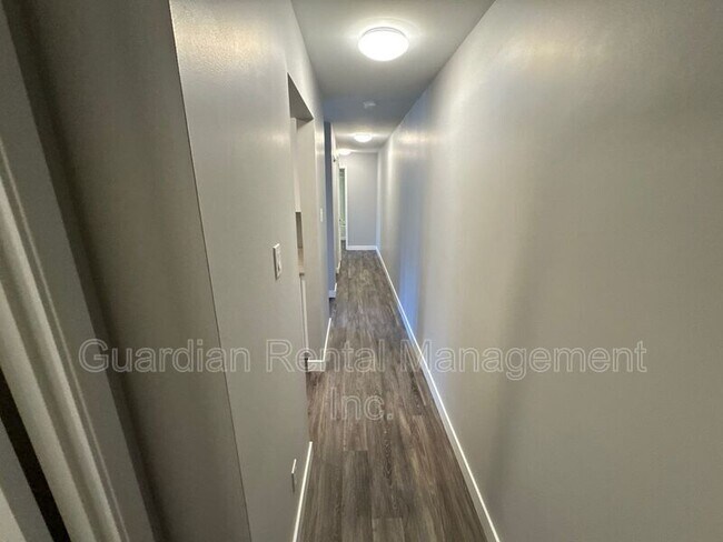 Photo - 117 Centennial Dr Unit Apt 2