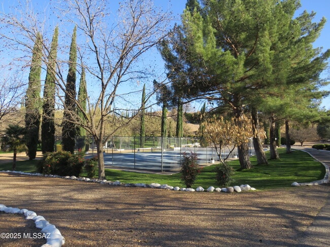 2509 N Mesquite Pl