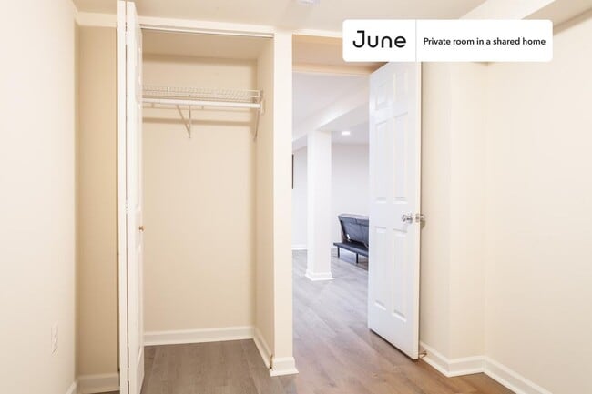 Photo - Room in Shared 4 bed/3.5 bath home Unidad D