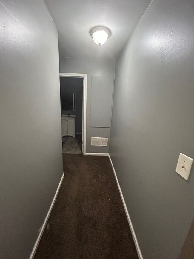 Photo - 3503 Falling Springs Rd Unit Front 1