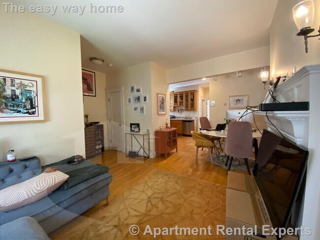 Photo - 2 Arlington St Unit #14