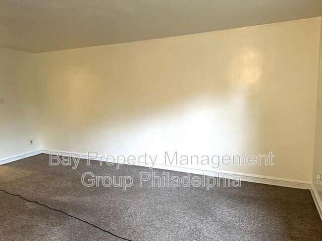 Photo - 4934 Wynnefield Ave Unidad 2