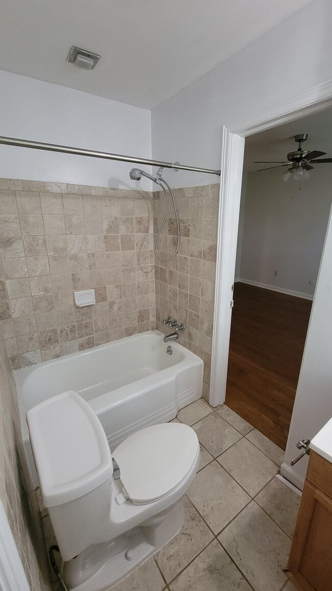 Photo - 6525 Williamson Dr NE