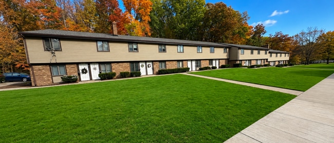 Building Photo - 2446 Echo Valley Dr Unit 2446