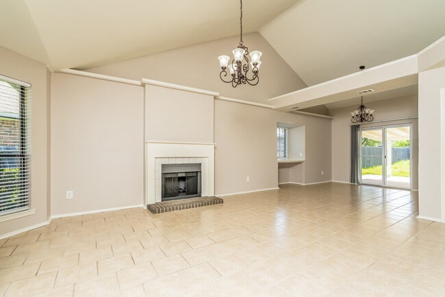 Photo - 602 Laurel St