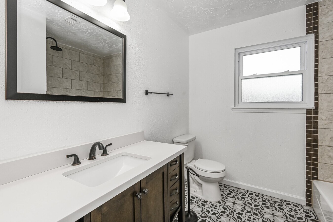 Photo - 7923 Dawnridge Dr